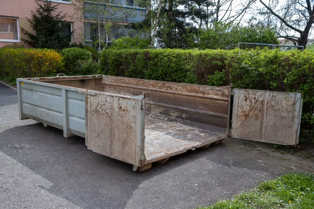 Efficient Construction Waste Handling: Selecting the Ideal Construction Dumpster for Your Requirement